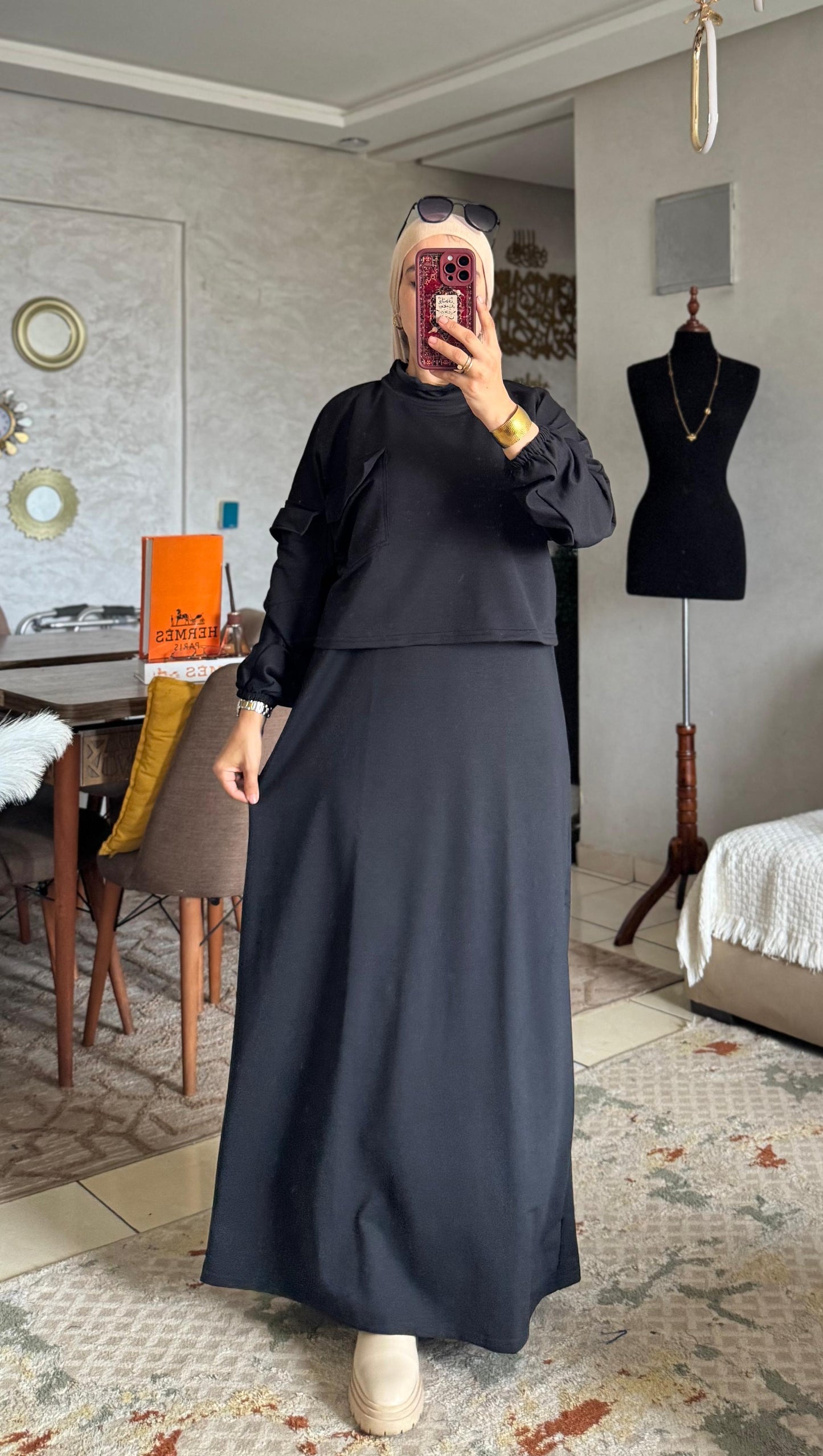 طقم نسائي عصري (قطعتين) - أناقة وراحة لكل يوم