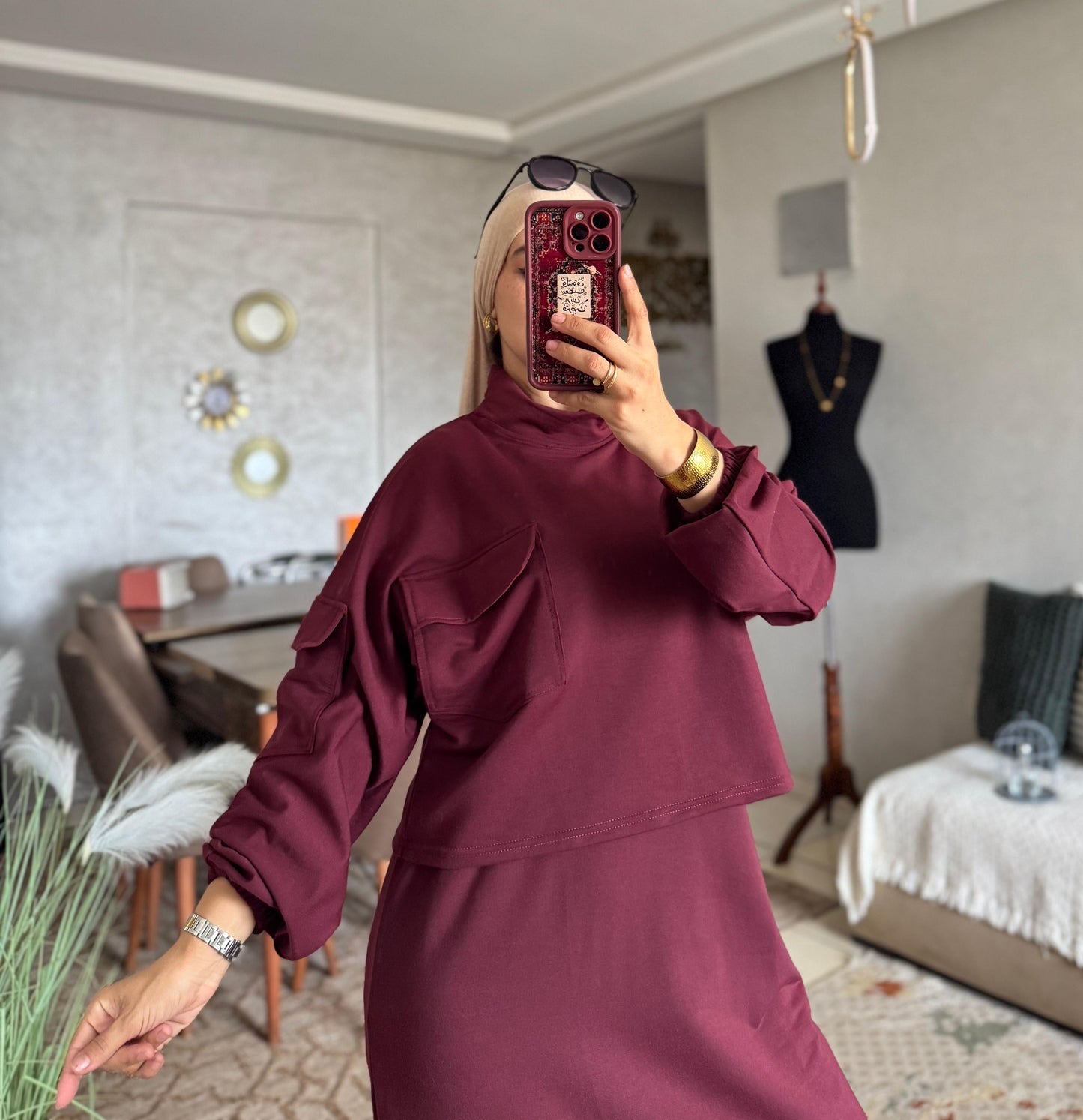 طقم نسائي عصري (قطعتين) - أناقة وراحة لكل يوم