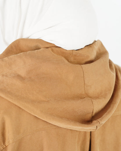 جاكيت "كوبرا" النسائي - أناقة عصرية بلمسة محتشمة