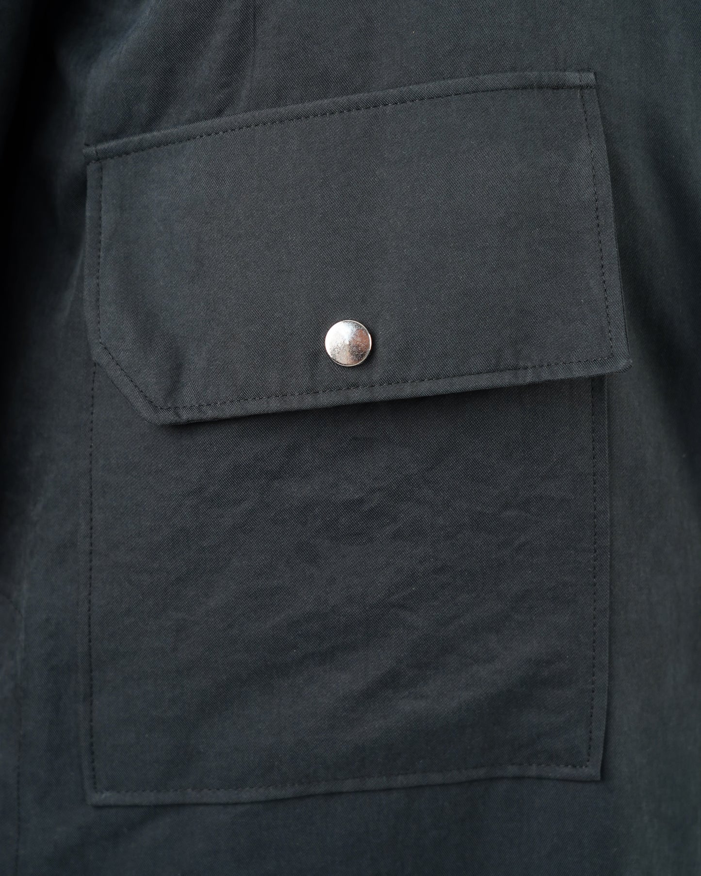 جاكيت "كوبرا" النسائي - أناقة عصرية بلمسة محتشمة